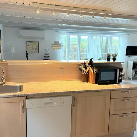 70282-ulfborg-kirkevej-2-a Casa de Férias *